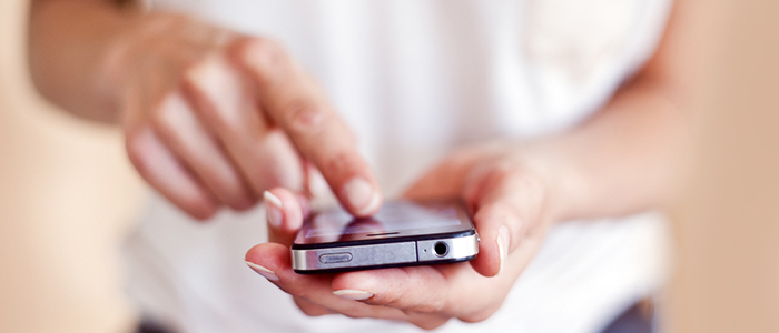 どんどん老ける？ スマホと顔の老化の関係